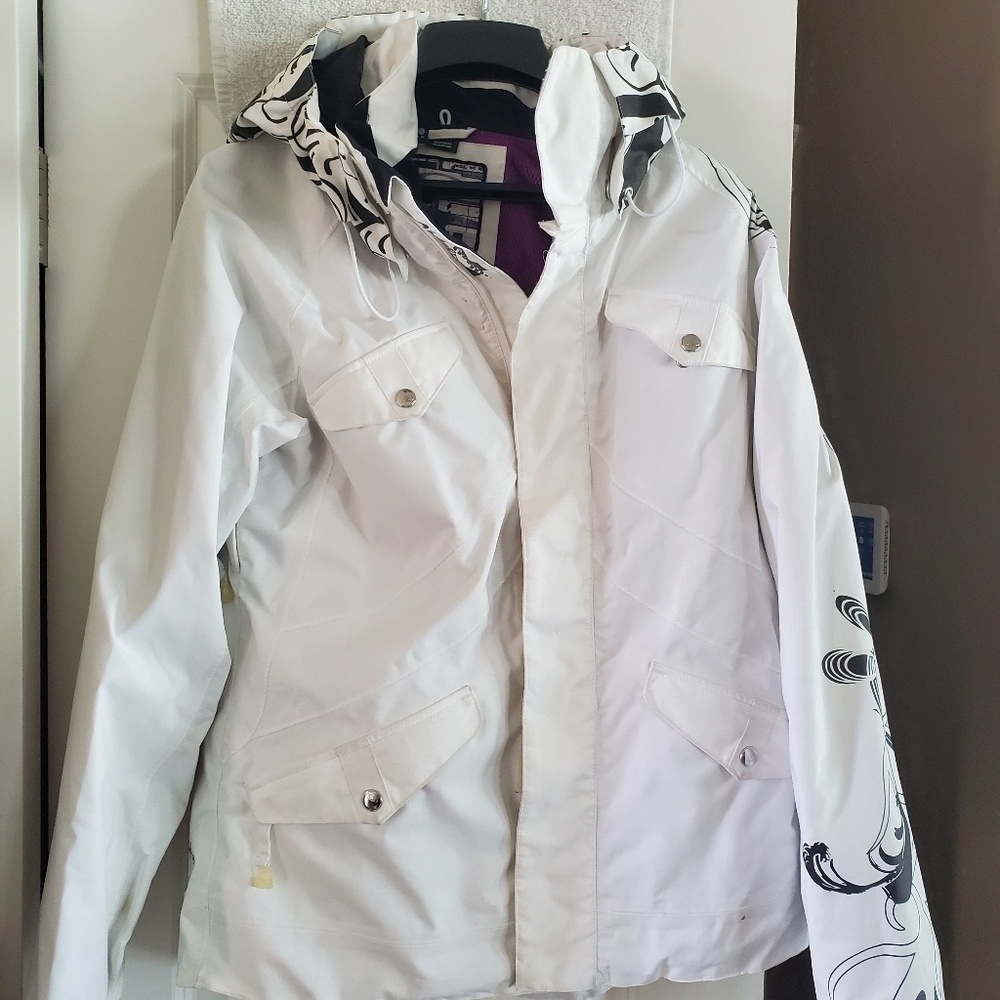 Oakley womens ski/snowboard coat